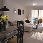 Homely Malaga Don Cristian Con Parking Privado